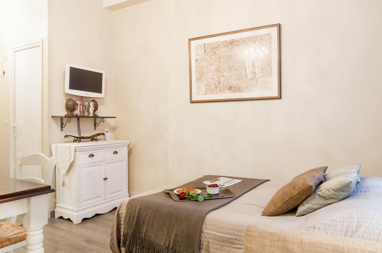 Appartamento Le Jardin Du Marais Parigi Esterno foto